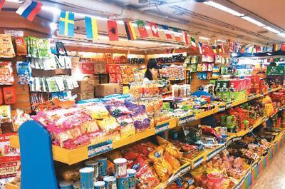 臨期非過期，折扣聚人氣 食品銷售新藍(lán)海